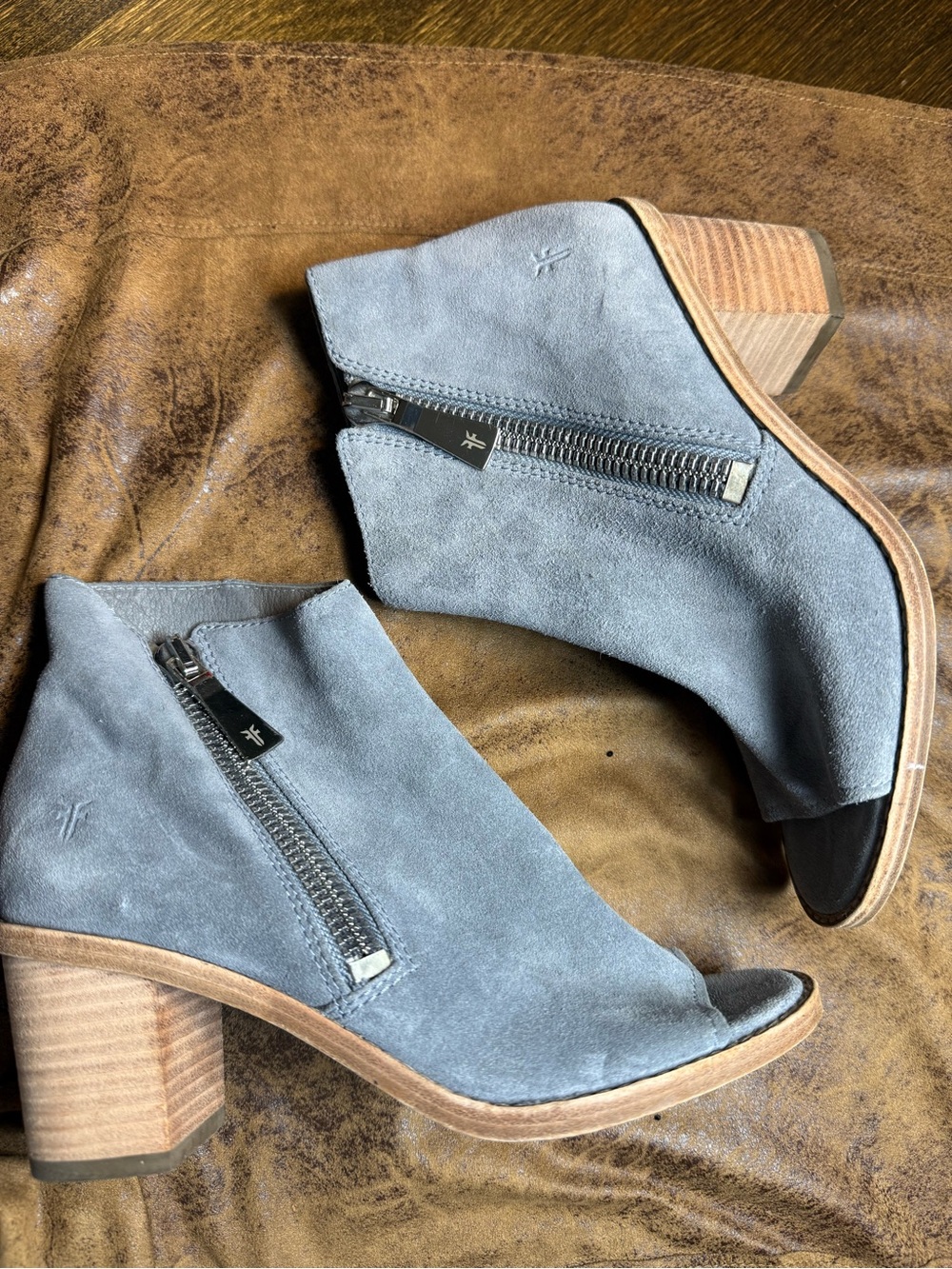 45. Frye Gray Suede Peep-Toe Zipper Mules